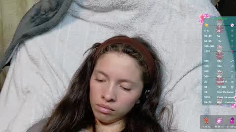 Snapshot of sweetdam12 chatting on 12/16/25, 08:36 sweetdam12 online show from 12/16/25, 08:36