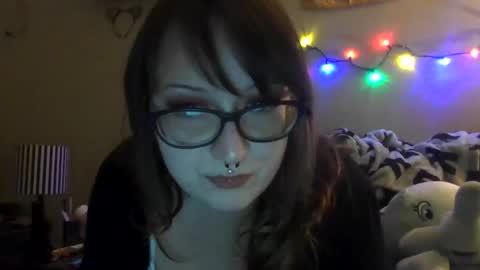 Snapshot of sweetdarcydoll chatting on 10/20/25, 06:58 sweetdarcydoll online show from 10/20/25, 06:58