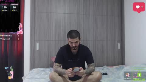 Snapshot of sweetdesires_ chatting on 02/22/25, 09:15 online show from 02/22/25, 09:15