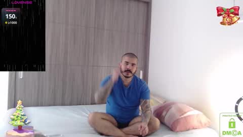 Snapshot of sweetdesires_ chatting on 01/10/26, 09:41 online show from 01/10/26, 09:41