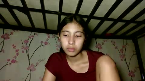 Snapshot of sweetdimple69 chatting on 11/06/25, 02:18 sweetdimple69 online show from 11/06/25, 02:18