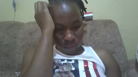 Snapshot of sweetdiva2012 chatting on 01/15/26, 09:25 sweetdiva2012 online show from 01/15/26, 09:25