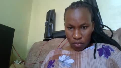 Snapshot of sweetdiva2012 chatting on 02/09/26, 06:39 sweetdiva2012 online show from 02/09/26, 06:39