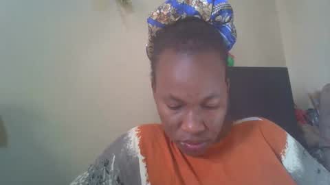 Snapshot of sweetdiva2012 chatting on 02/22/26, 05:19 sweetdiva2012 online show from 02/22/26, 05:19