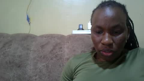 Snapshot of sweetdiva2012 chatting on 03/21/26, 01:05 sweetdiva2012 online show from 03/21/26, 01:05