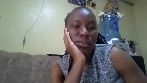 Snapshot of sweetdiva2012 chatting on 04/23/26, 06:36 sweetdiva2012 online show from 04/23/26, 06:36