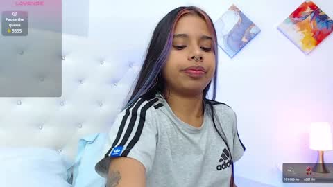 Snapshot of sweetebony_20 chatting on 01/07/25, 04:08 Gabriela online show from 01/07/25, 04:08