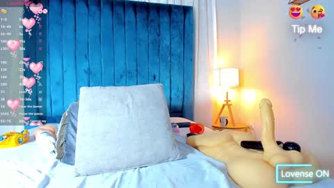 Mia online show from 01/25/25, 03:30