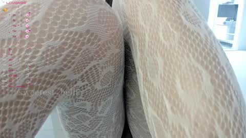 Snapshot of sweetest_bella chatting on 03/25/26, 03:07 Bella online show from 03/25/26, 03:07