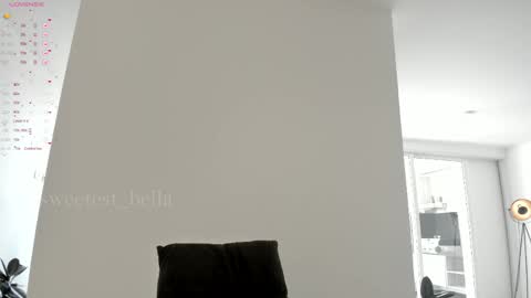 Snapshot of sweetest_bella chatting on 04/02/26, 09:23 Bella online show from 04/02/26, 09:23