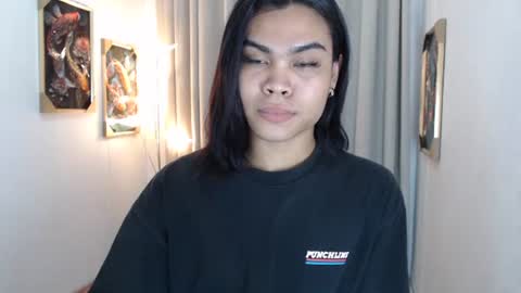 Snapshot of sweetestcandy69xxx chatting on 08/03/26, 06:33 Celeste online show from 08/03/26, 06:33