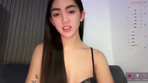 Snapshot of sweetestmallow chatting on 10/17/25, 10:23 mallow online show from 10/17/25, 10:23