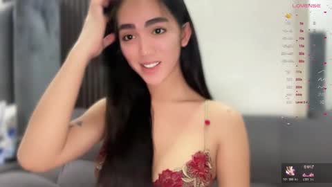 mallow online show from 12/19/25, 10:11