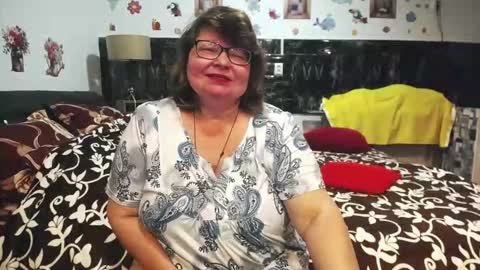 Snapshot of sweetestmilf4you chatting on 03/17/26, 06:55 sweetestmilf4you online show from 03/17/26, 06:55