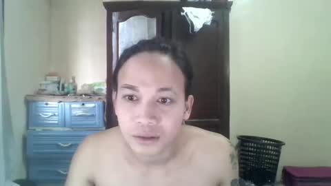 sweetkatniss online show from 11/10/25, 02:10