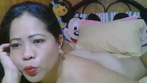 Snapshot of sweeteyes69xx chatting on 05/24/26, 11:04 sweeteyes69xx online show from 05/24/26, 11:04