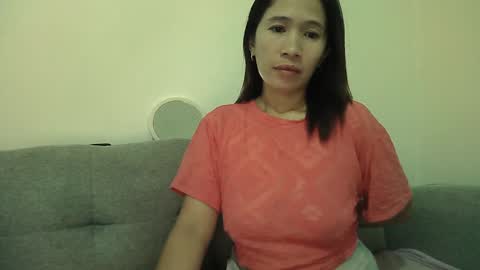 Snapshot of sweetfilipinawet chatting on 12/05/24, 02:55 Stacy online show from 12/05/24, 02:55