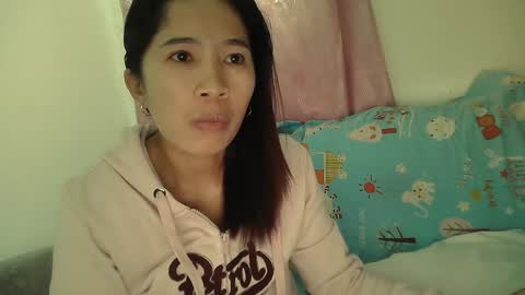 Snapshot of sweetfilipinawet chatting on 01/14/25, 10:44 Stacy online show from 01/14/25, 10:44