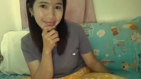 Snapshot of sweetfilipinawet chatting on 02/12/25, 01:41 Stacy online show from 02/12/25, 01:41