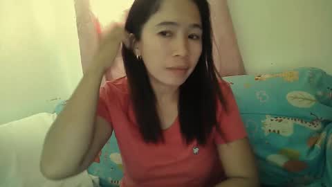 Snapshot of sweetfilipinawet chatting on 03/10/25, 03:23 Stacy online show from 03/10/25, 03:23