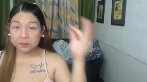 Snapshot of sweetflavor4uxxx chatting on 12/25/24, 02:13 GoddessAira4uTS online show from 12/25/24, 02:13