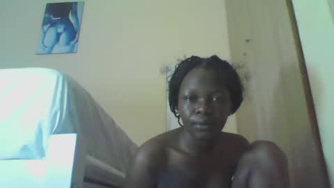 Snapshot of sweetgal2025 chatting on 03/27/26, 07:58 EUNICE online show from 03/27/26, 07:58