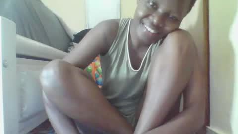 Snapshot of sweetgal2025 chatting on 04/15/26, 09:26 EUNICE online show from 04/15/26, 09:26
