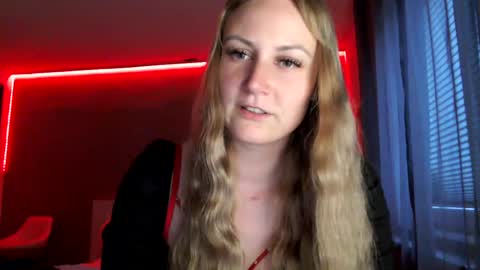Snapshot of sweetgermangoddess chatting on 07/07/26, 06:23 sweetgermangoddess online show from 07/07/26, 06:23