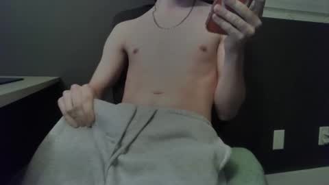 Snapshot of sweetghosty chatting on 12/23/25, 07:06 sweetghosty online show from 12/23/25, 07:06