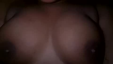 Snapshot of sweetgirl23232 chatting on 02/08/25, 03:31 Sandy online show from 02/08/25, 03:31