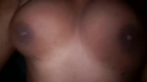 Snapshot of sweetgirl23232 chatting on 02/18/25, 03:10 Sandy online show from 02/18/25, 03:10