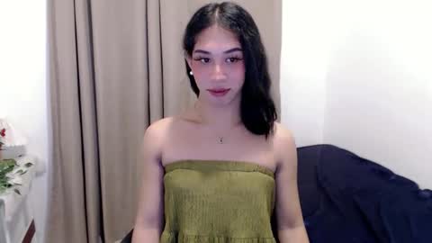 Snapshot of sweetgirl_acxx chatting on 06/07/26, 05:06 Just call me AC online show from 06/07/26, 05:06