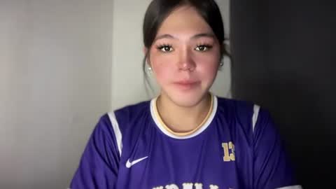 Ayesha online show from 11/16/25, 02:39