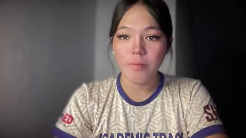 Ayesha online show from 12/04/25, 03:05