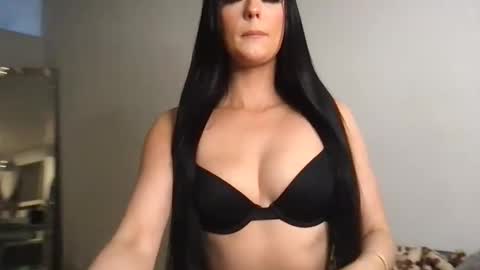 Snapshot of sweetgraciexo chatting on 11/21/25, 04:33 Gracie online show from 11/21/25, 04:33