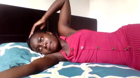 sweetgurl05 online show from 07/04/26, 11:49