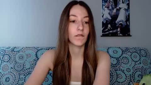 Emma  online show from 09/22/25, 07:43