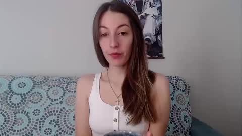 Emma  online show from 10/19/25, 08:37