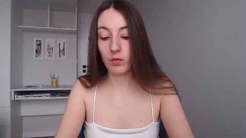 Snapshot of sweetheart_77 chatting on 02/22/26, 09:08 Emma online show from 02/22/26, 09:08