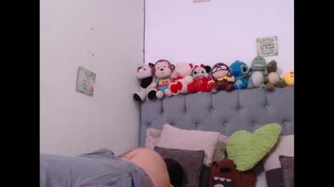 Snapshot of sweethoney22_ chatting on 02/06/25, 11:21 Sabrina y Eliot online show from 02/06/25, 11:21