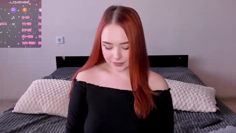 Hannah online show from 12/18/24, 12:18