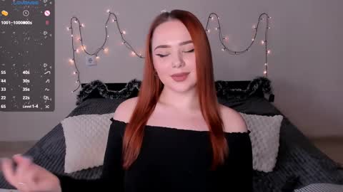 Hannah online show from 12/22/24, 12:05