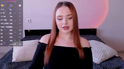 Hannah online show from 02/12/25, 10:14