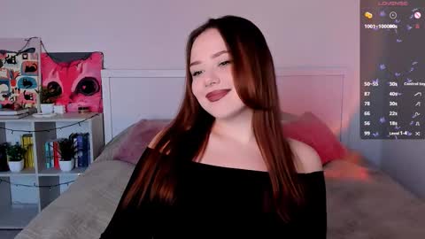 Hannah online show from 10/31/25, 01:01