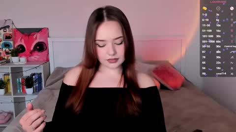 Hannah online show from 11/23/25, 12:49