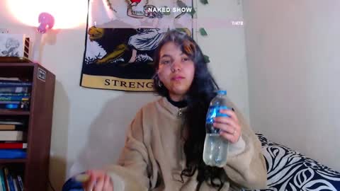 Snapshot of sweetie_maryy chatting on 01/16/25, 03:45 Maria  my insta sweetie maryy   online show from 01/16/25, 03:45