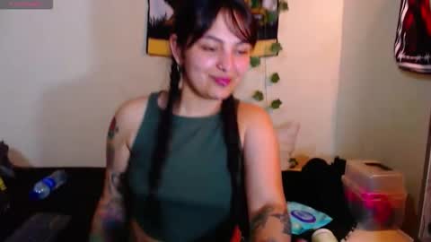 Snapshot of sweetie_maryy chatting on 09/21/25, 07:59 Maria  my insta sweetie maryy   online show from 09/21/25, 07:59