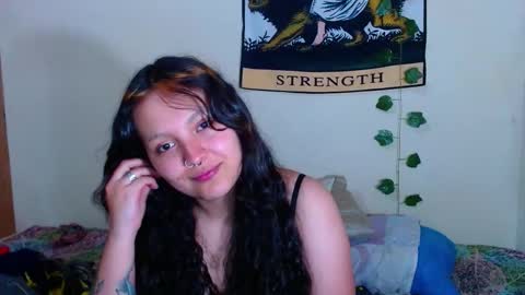 Snapshot of sweetie_maryy chatting on 01/18/26, 09:40 Maria my insta sweetie maryy online show from 01/18/26, 09:40