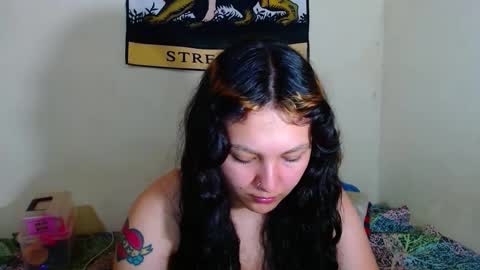 Snapshot of sweetie_maryy chatting on 01/31/26, 08:40 Maria my insta sweetie maryy online show from 01/31/26, 08:40