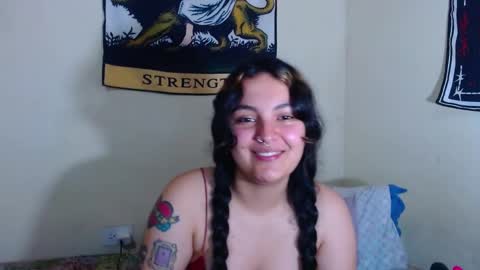 Snapshot of sweetie_maryy chatting on 03/31/26, 06:08 Maria my insta sweetie maryy online show from 03/31/26, 06:08